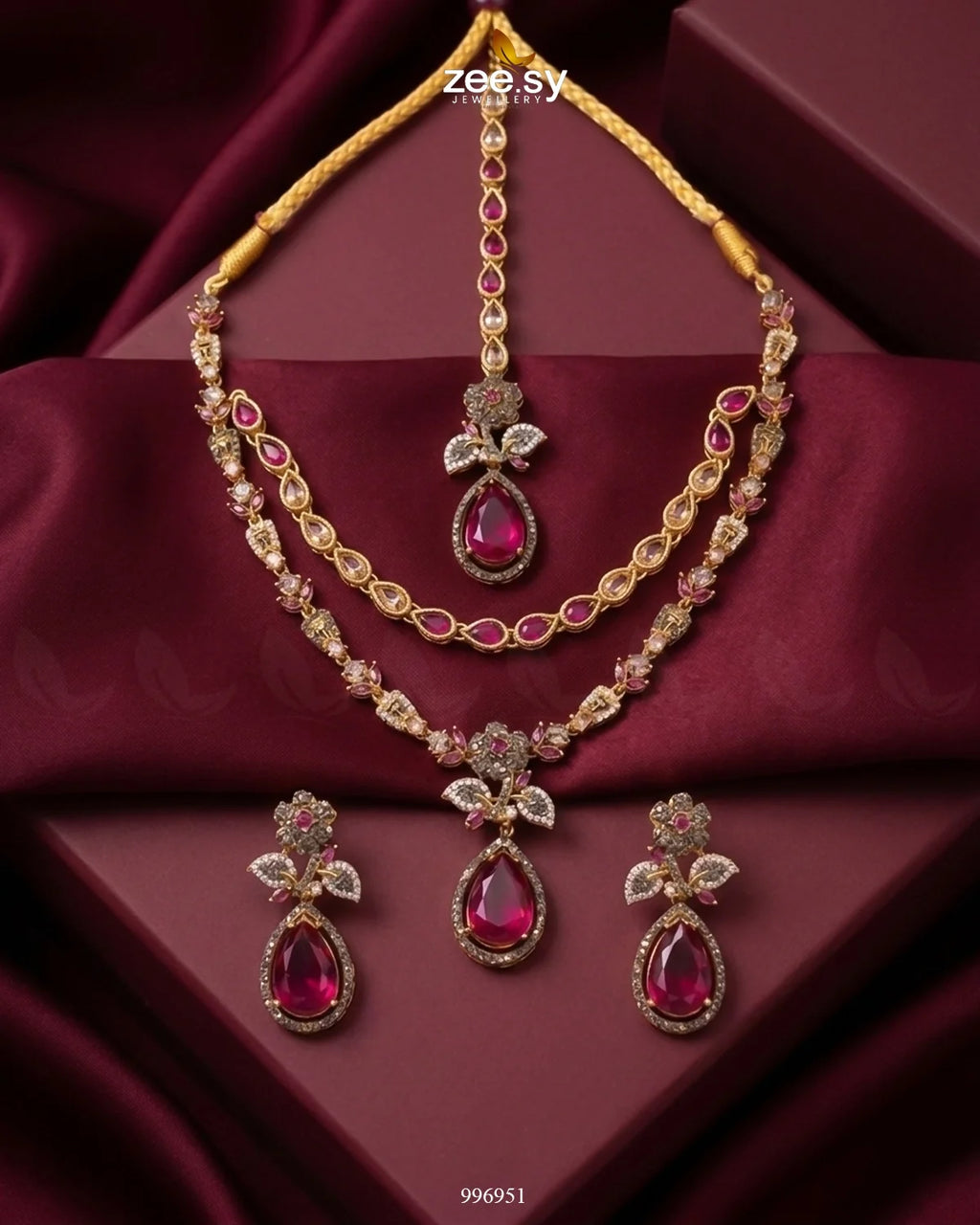 Eldria Cut Stone Necklace Set