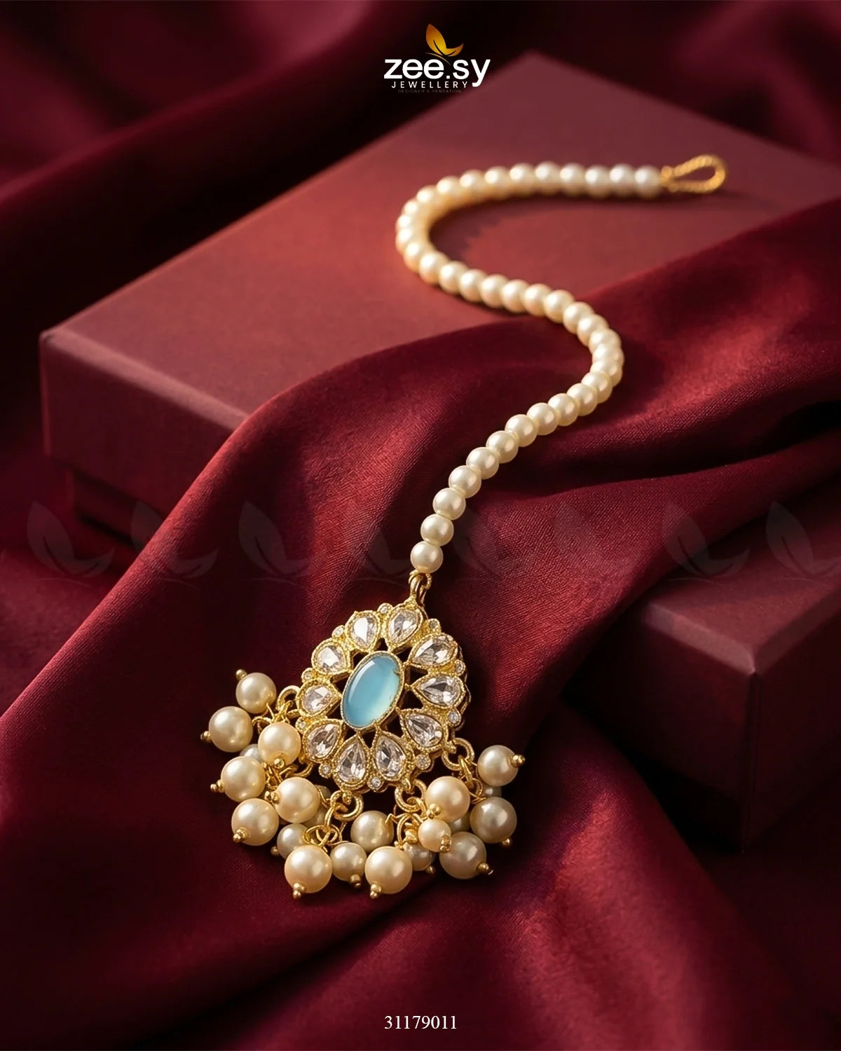 Bella Glow Faux Pearl Bindiya