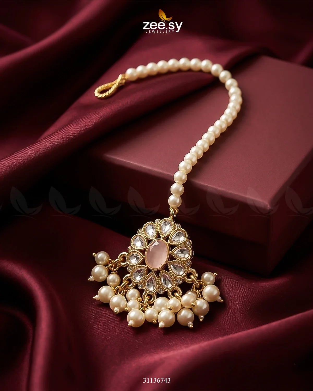 Bella Glow Faux Pearl Bindiya