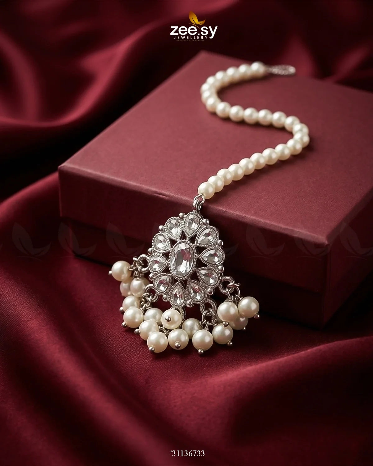 Bella Glow Faux Pearl Bindiya
