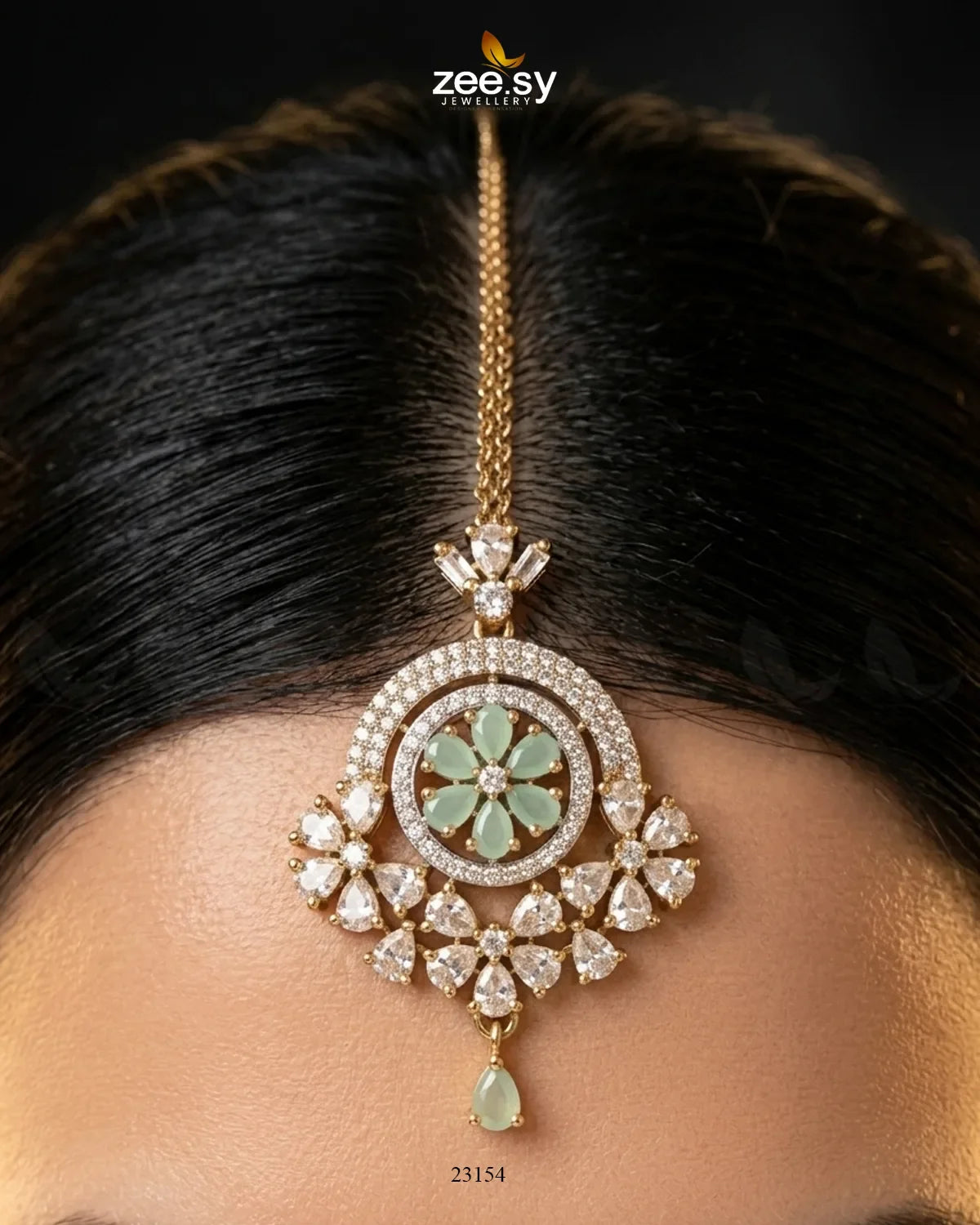 Round Flowery American Diamond Bindiya