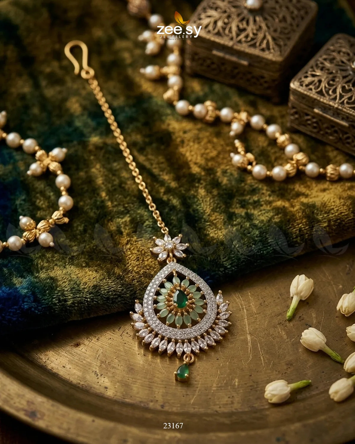 Leaf Pave Ziconia Bindiya