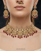 Chic Kundan Medallion Necklace Set