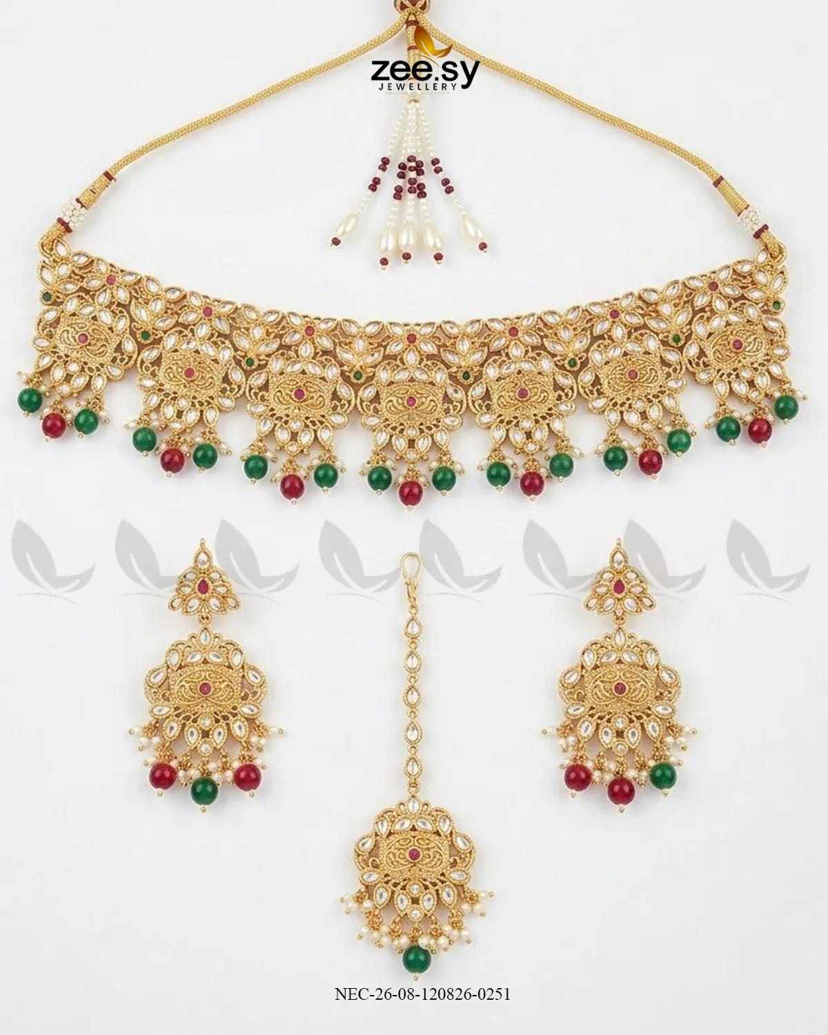 Chic Kundan Medallion Necklace Set