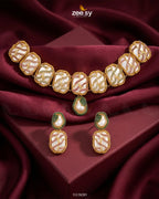Crimson Wave Pearl Choker Set