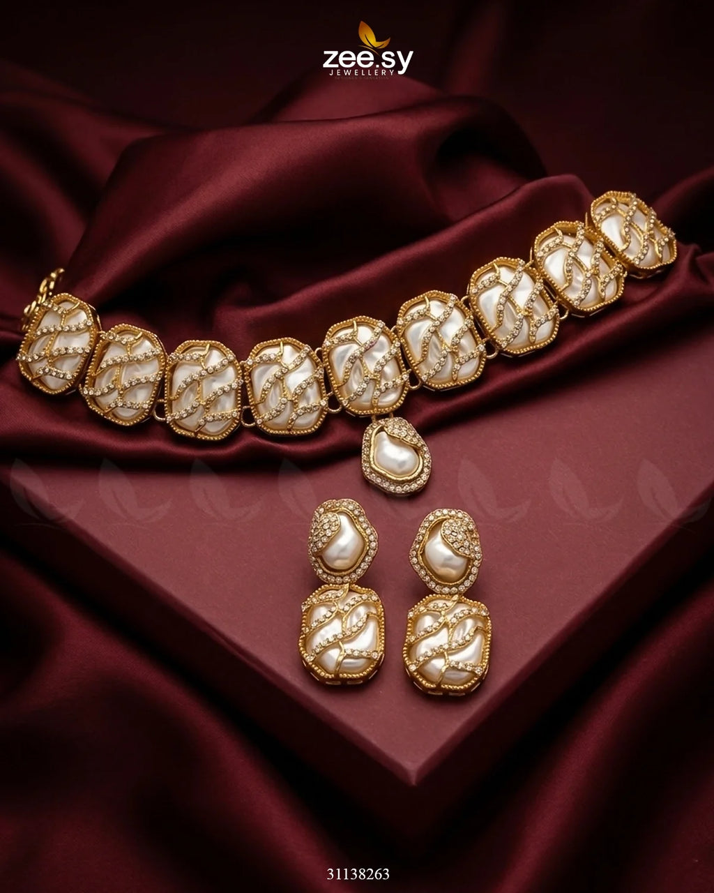Crimson Wave Pearl Choker Set