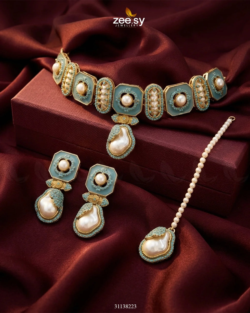 Glow Baroque Pearl Choker Set