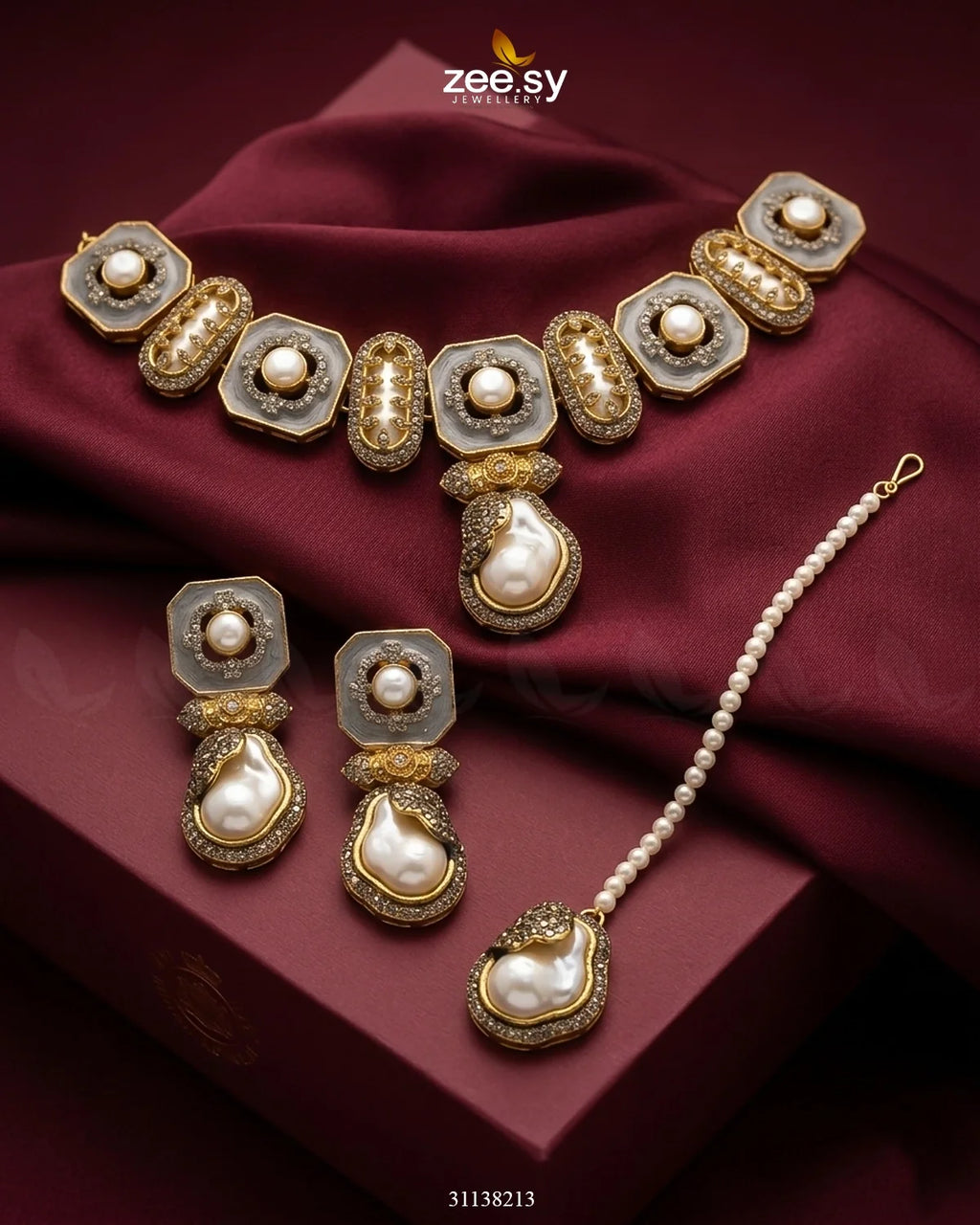 Glow Baroque Pearl Choker Set