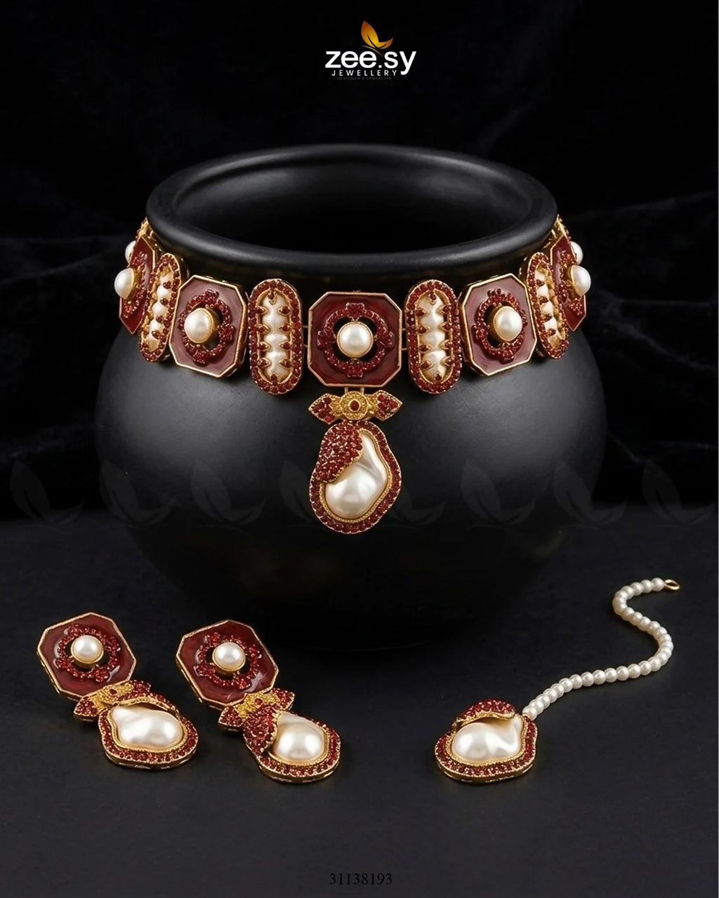 Glow Baroque Pearl Choker Set