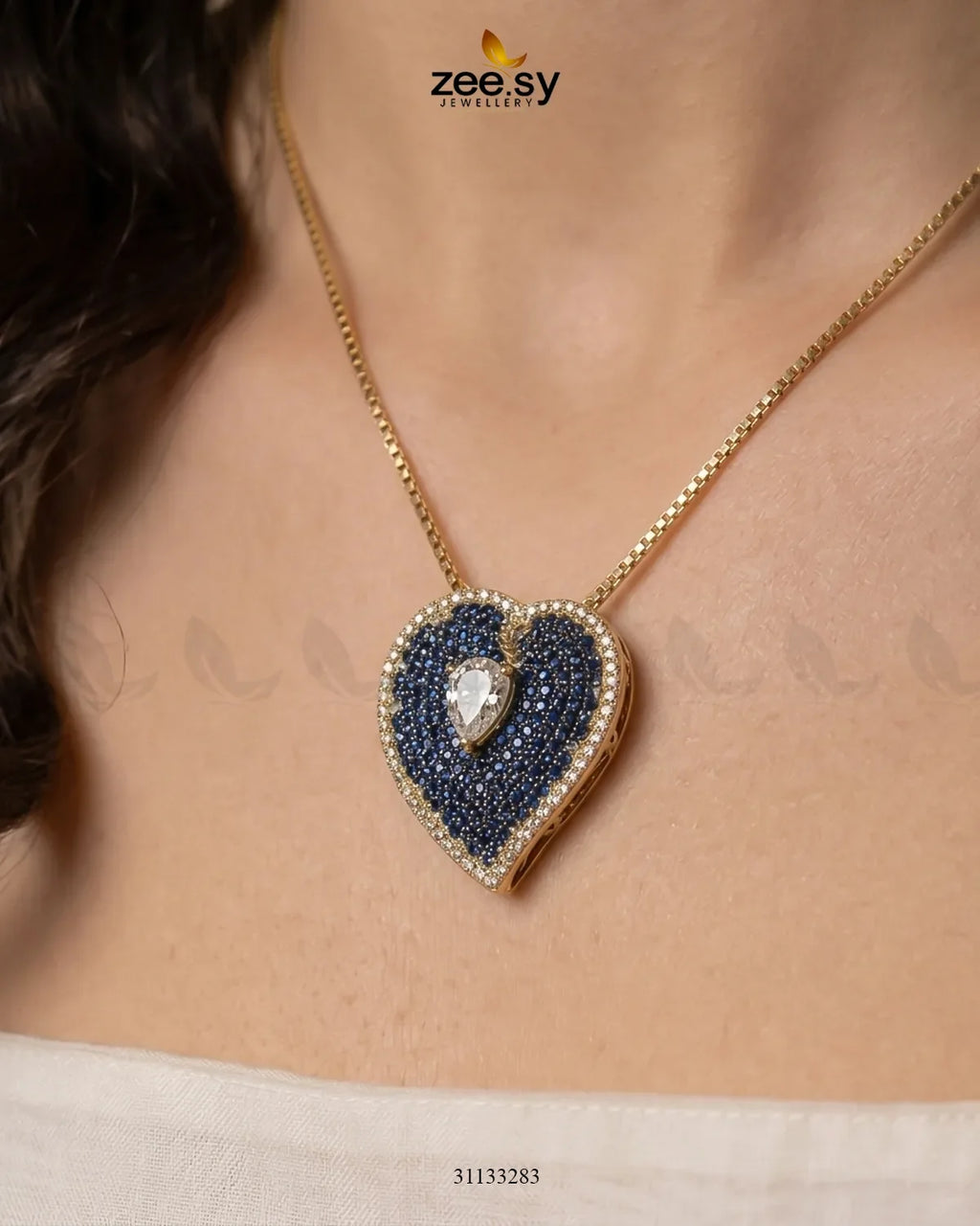 Golden Heart Cluster Pendant Set