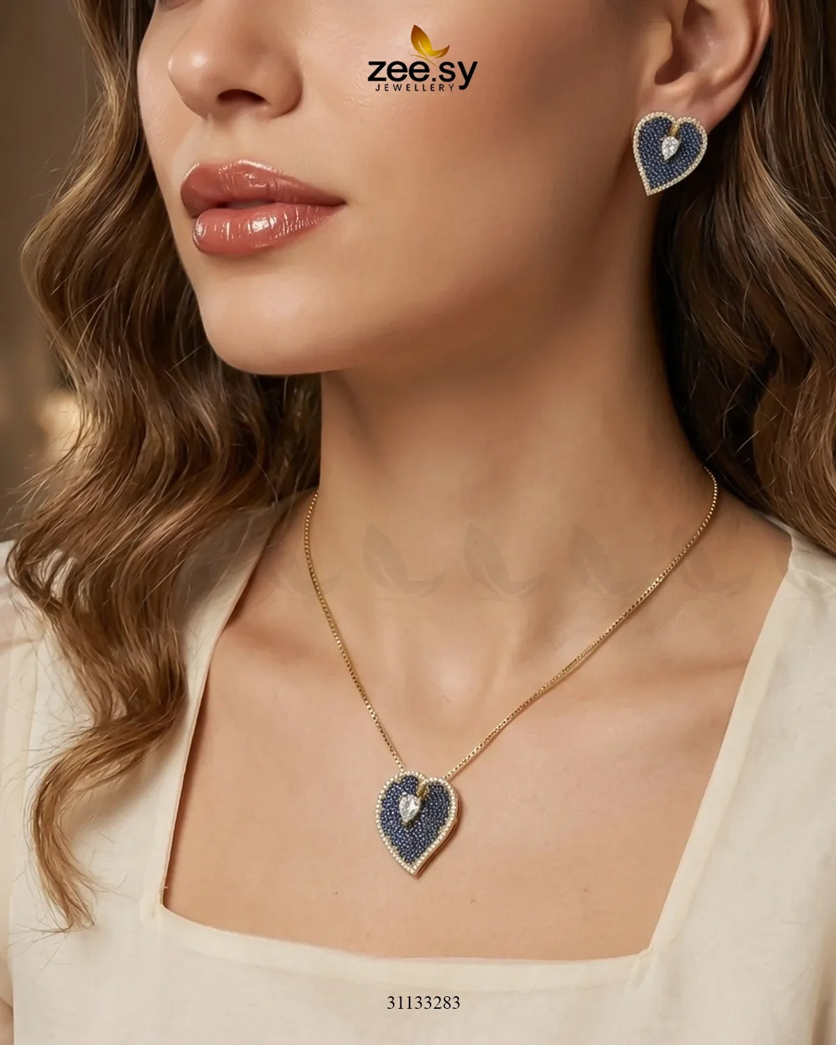 Golden Heart Cluster Pendant Set