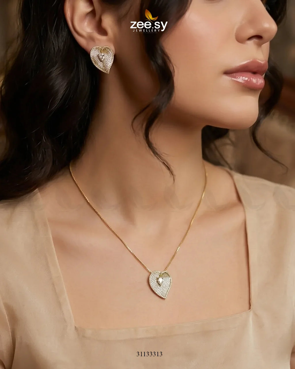 Golden Heart Cluster Pendant Set