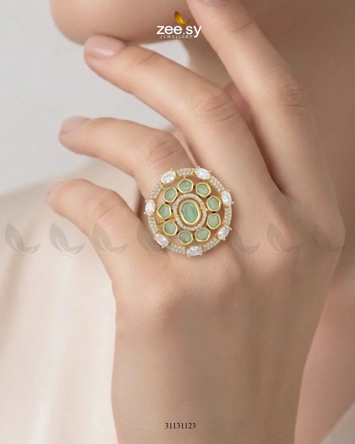 Golden Stunning Circle Crystal Ring