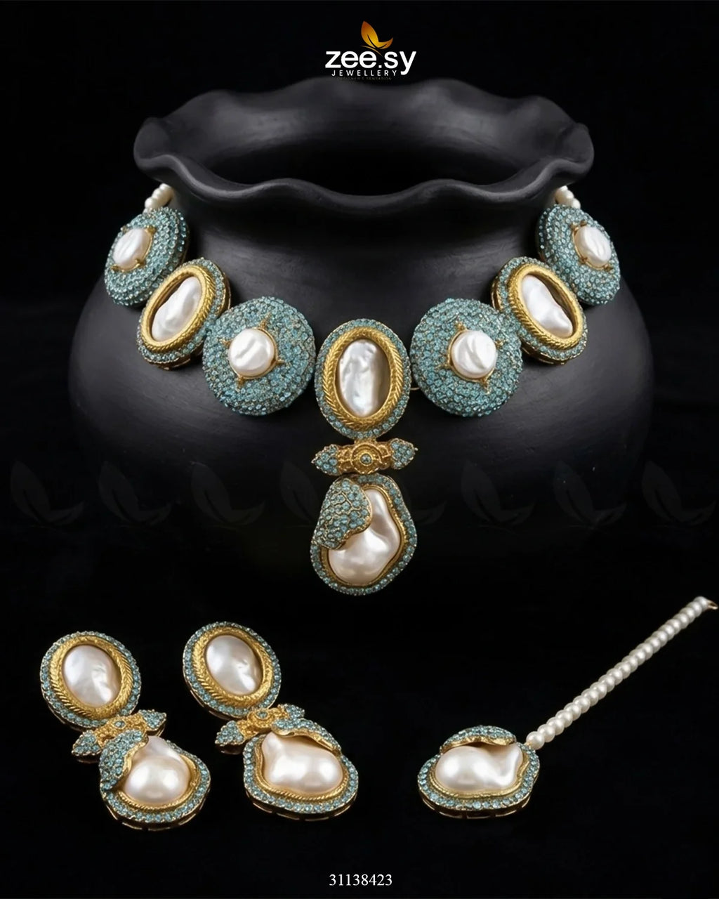 Gulnar Baroque Pearl Choker Set