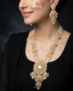 Hyderabadi Bold Kundan Malla Set