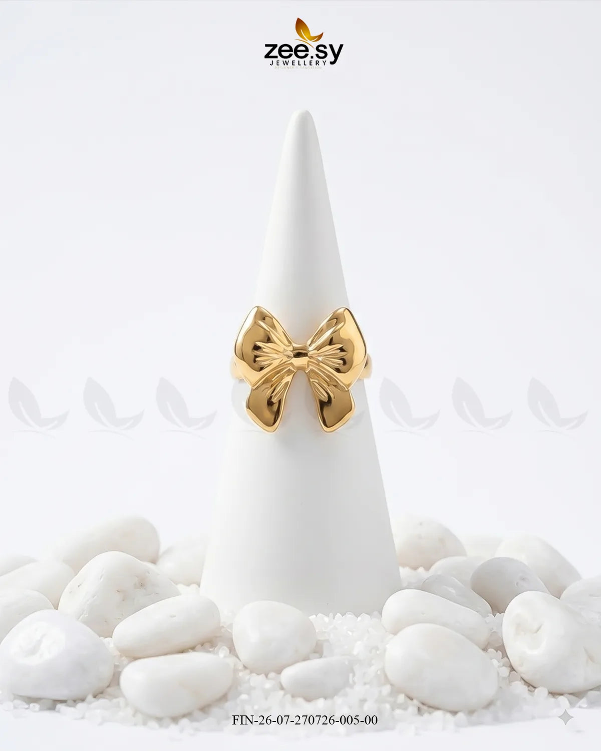 Luxe Curved Ribbon Tie Ring