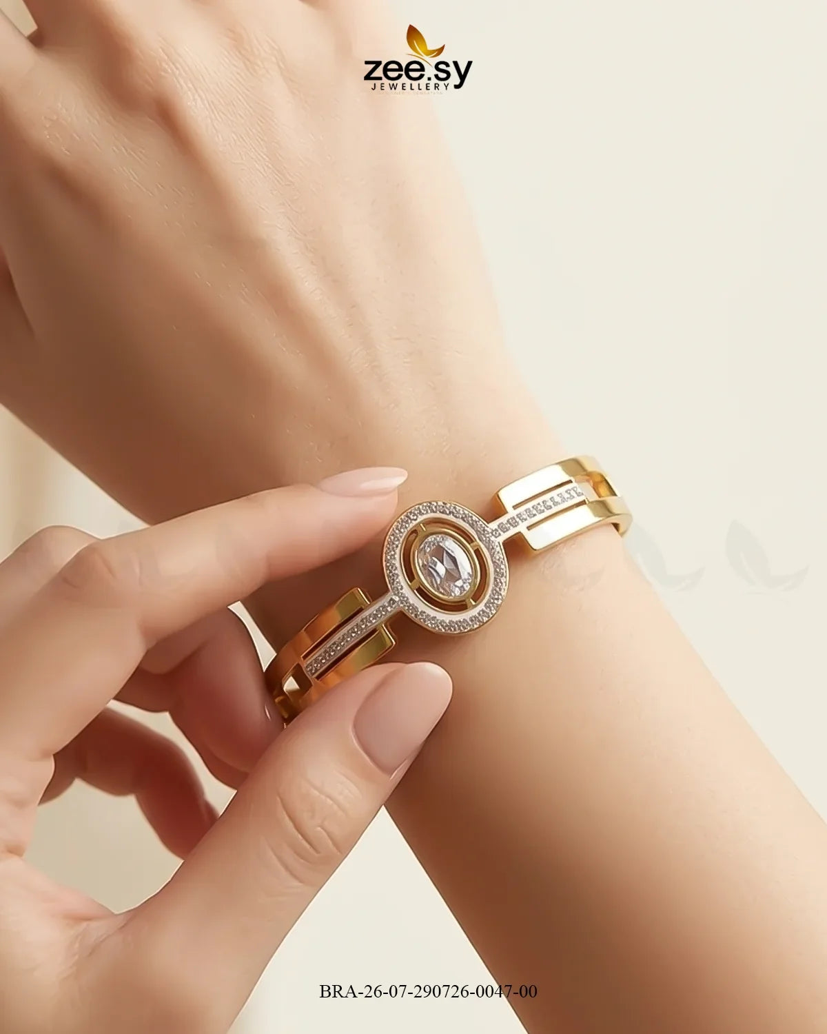 Luxe Oval Halo Crystal Bracelet