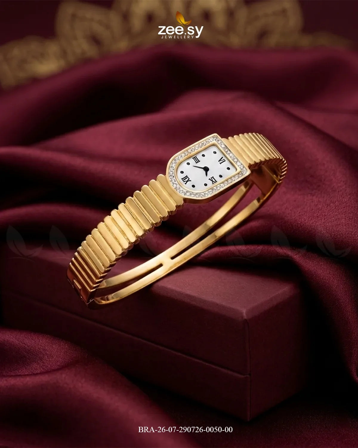Luxe Roman Numeral Watch Bracelet