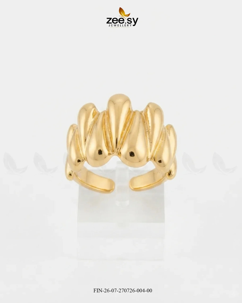 Modern Fluted Organic Cocktail Ring