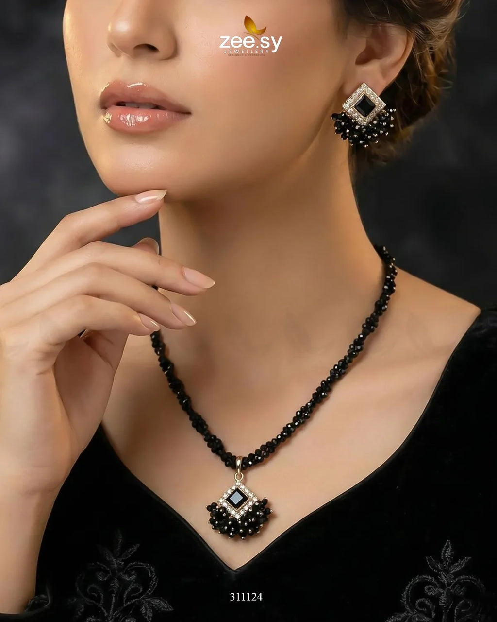 Pendant Necklace