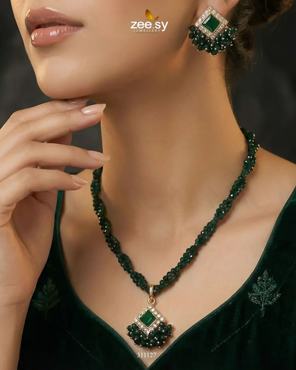 Pendant Necklace