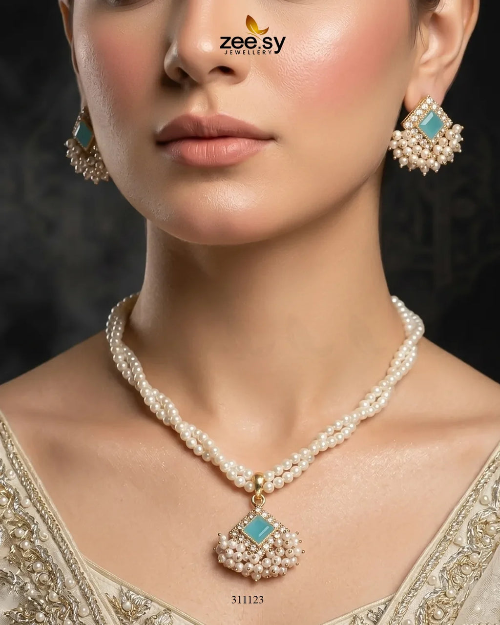 Pendant Necklace