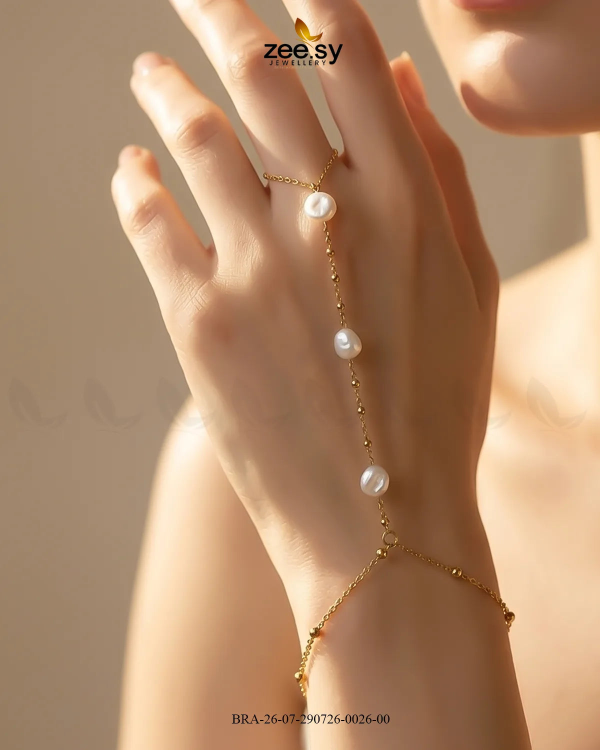 Refined Triple Pearl Finger Bracelet