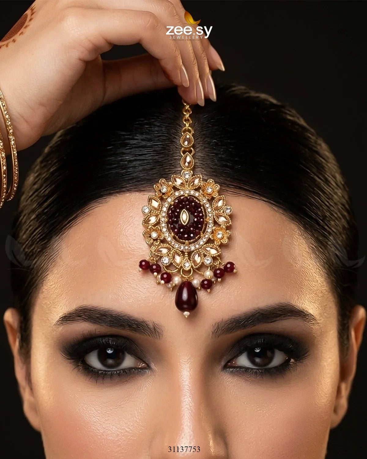 Royal Kundan Malla Necklace Set
