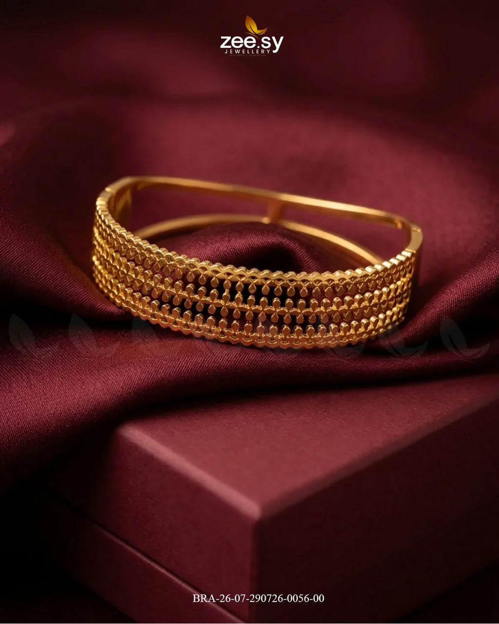 Screw Disc Pave Hinged Bracelet