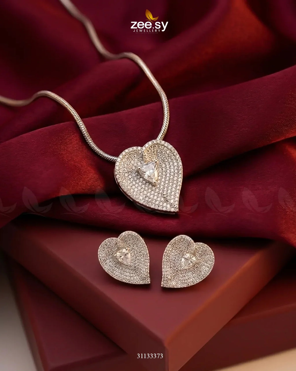 Silver Heart Cluster Pendant Set