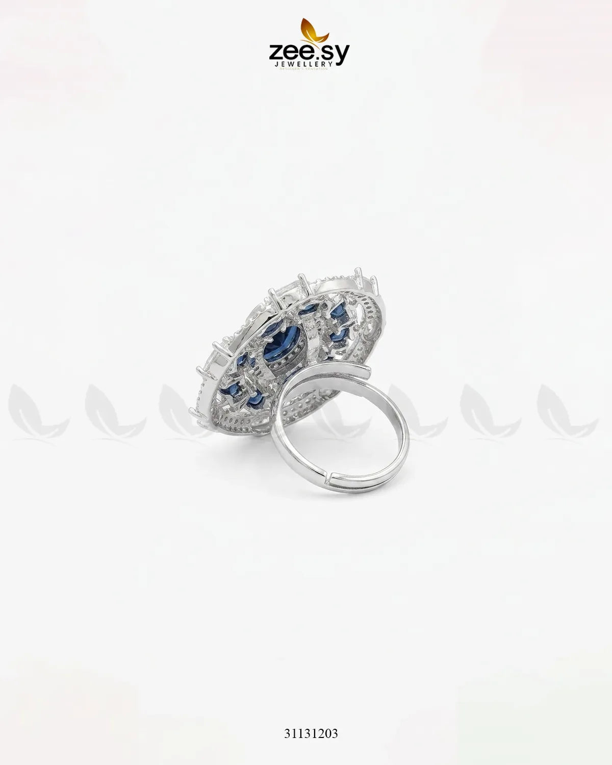 Silver Stunning Circle Crystal Ring