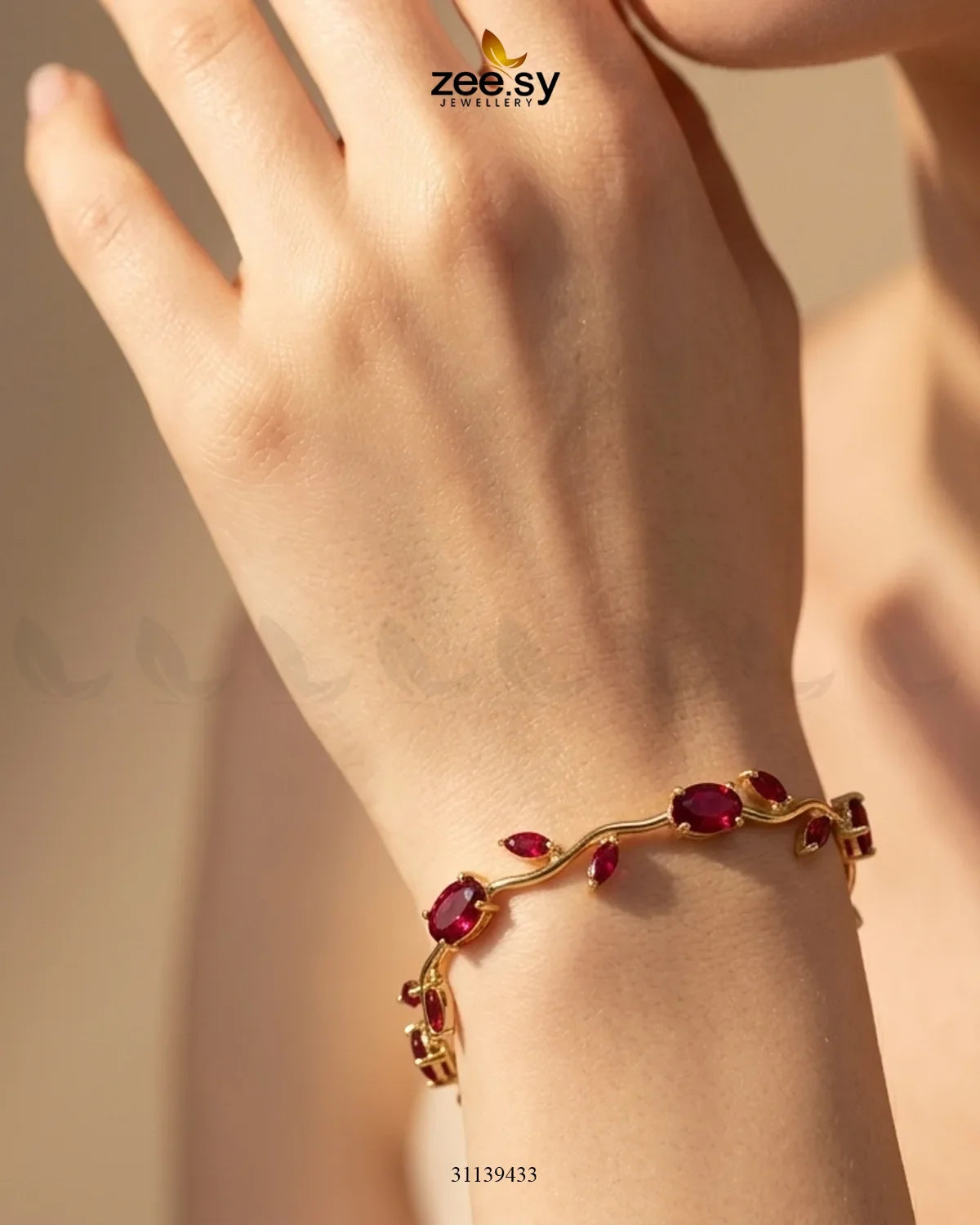 Tulip Cut Stones Floral Bracelet