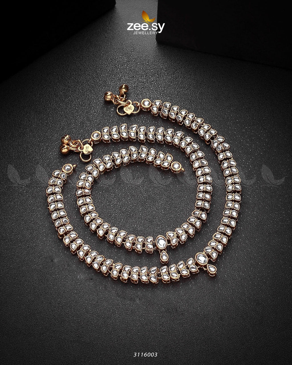 Arezzo Drop Kundan Anklet