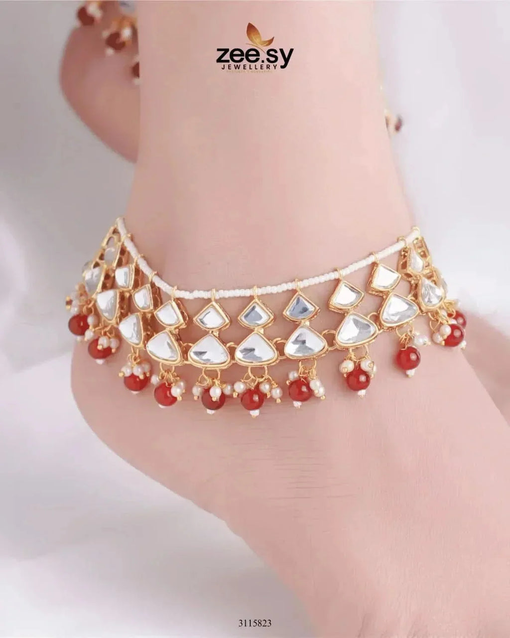 Mira Droplet Bead Anklet