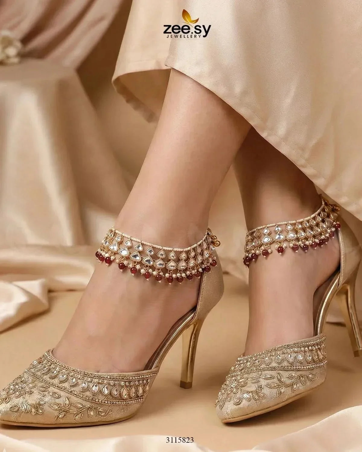 Mira Droplet Bead Anklet