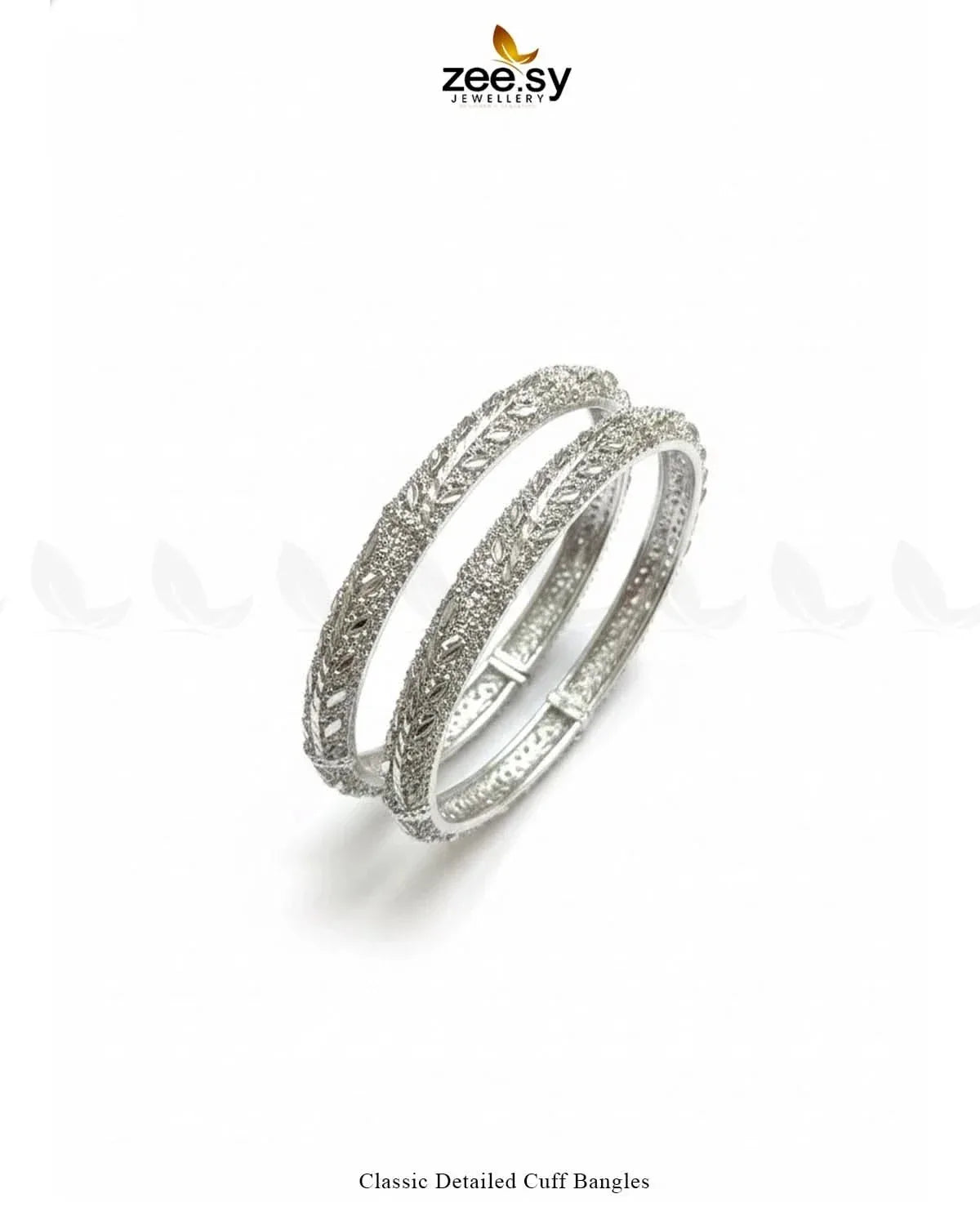 Classic Detailed Cuff Bangles