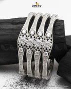 Rich Sentimental Tiered Motif Bangles - Silver