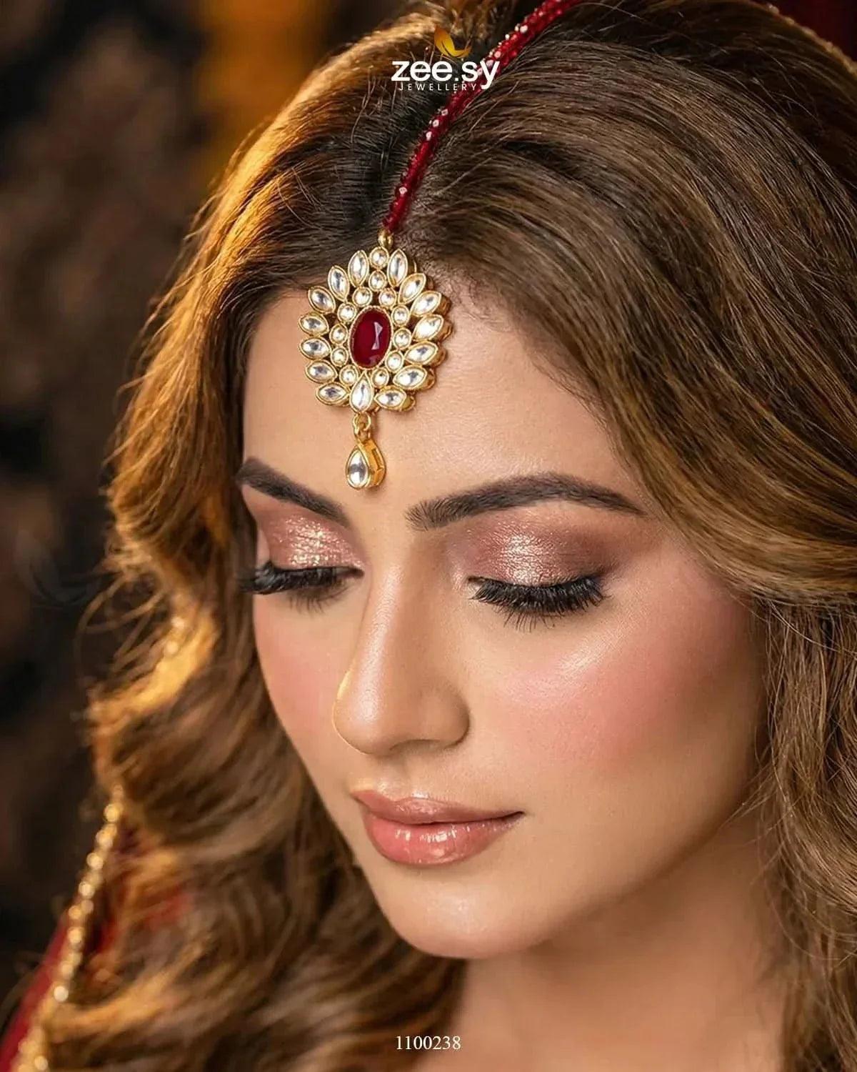 Floral Kundan Teardrop Bindiya