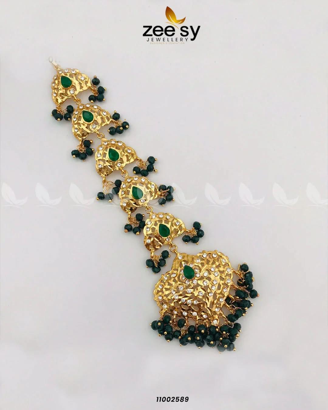 Bloom Gemstone Faux Pearl Bindiya