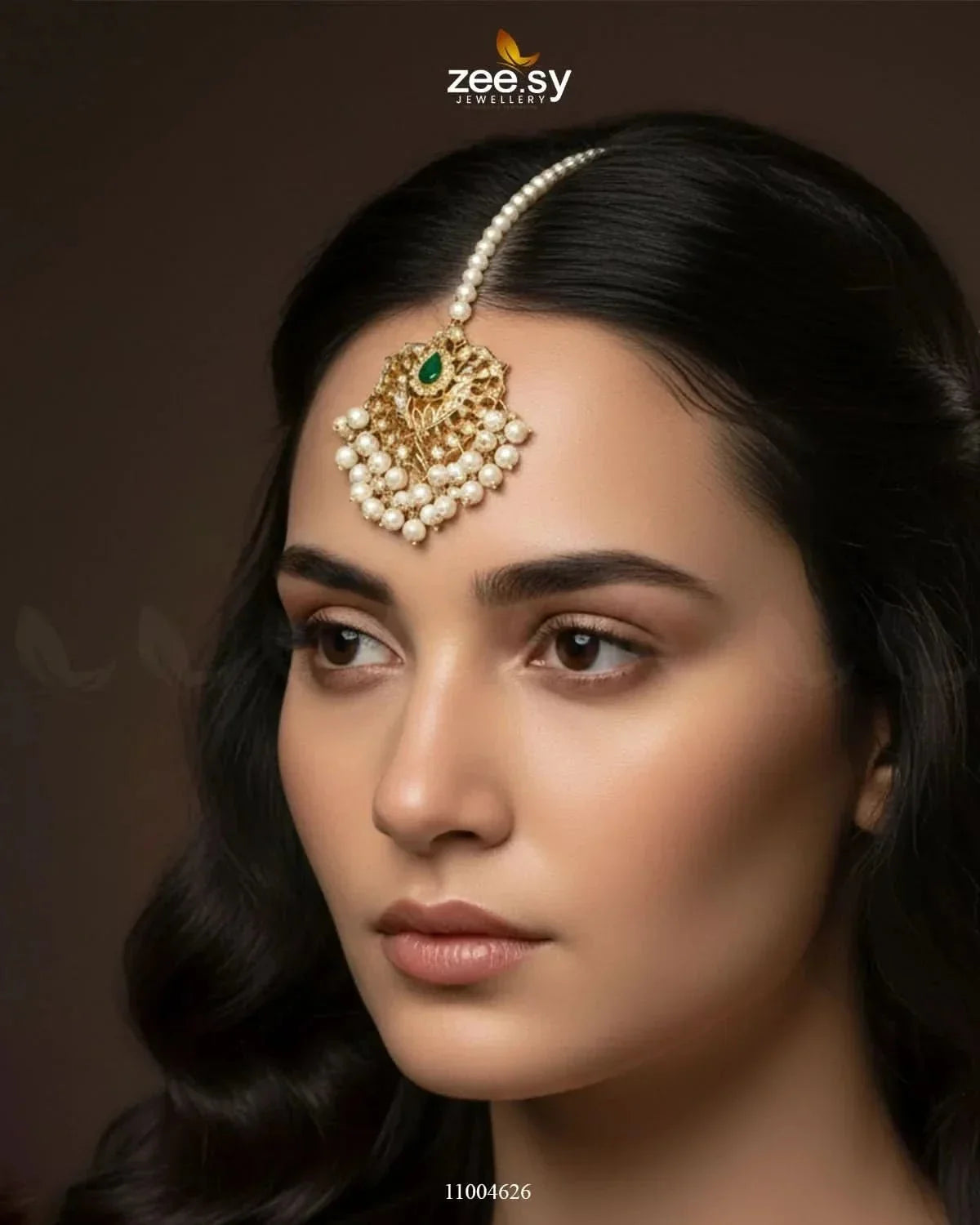 Regal Pearl Drop Traditional Bindiya
