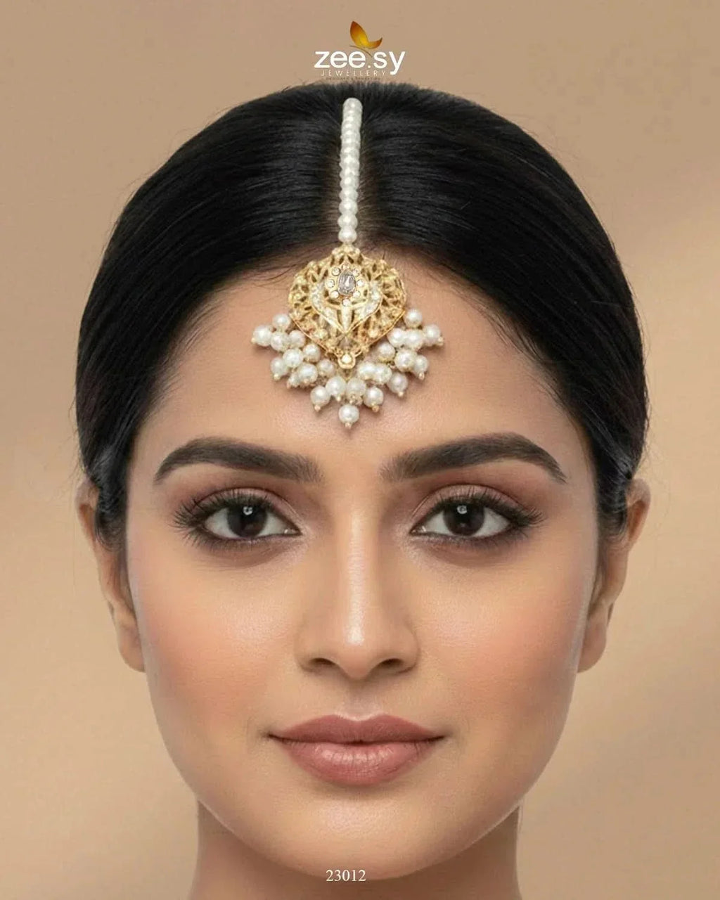 Regal Pearl Drop Traditional Bindiya