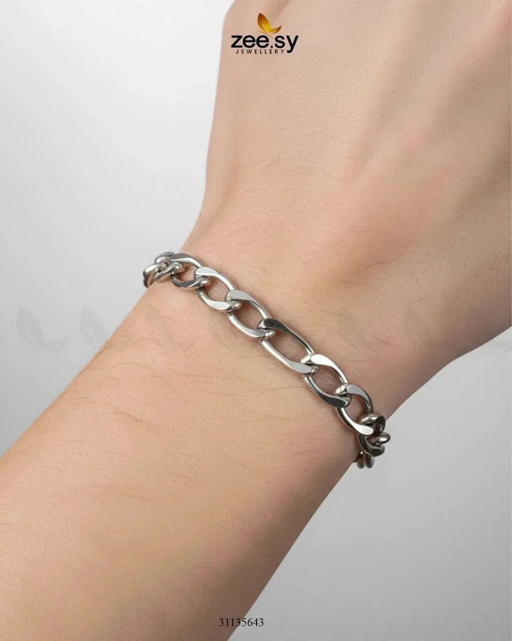 Nova Medium Cheeky Bracelet for Men