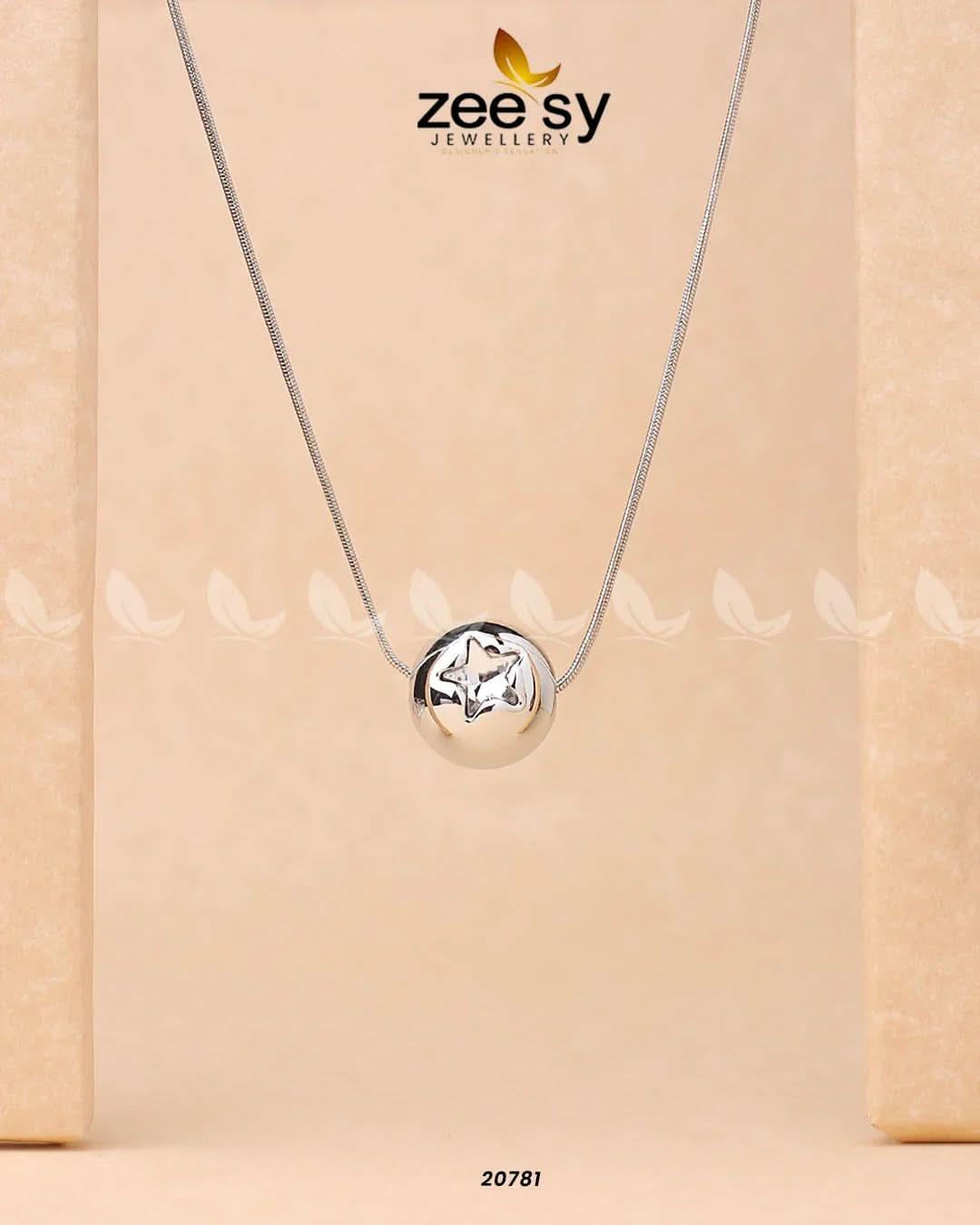 Bella Star Ball Chain