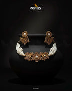 Peony Choker Set