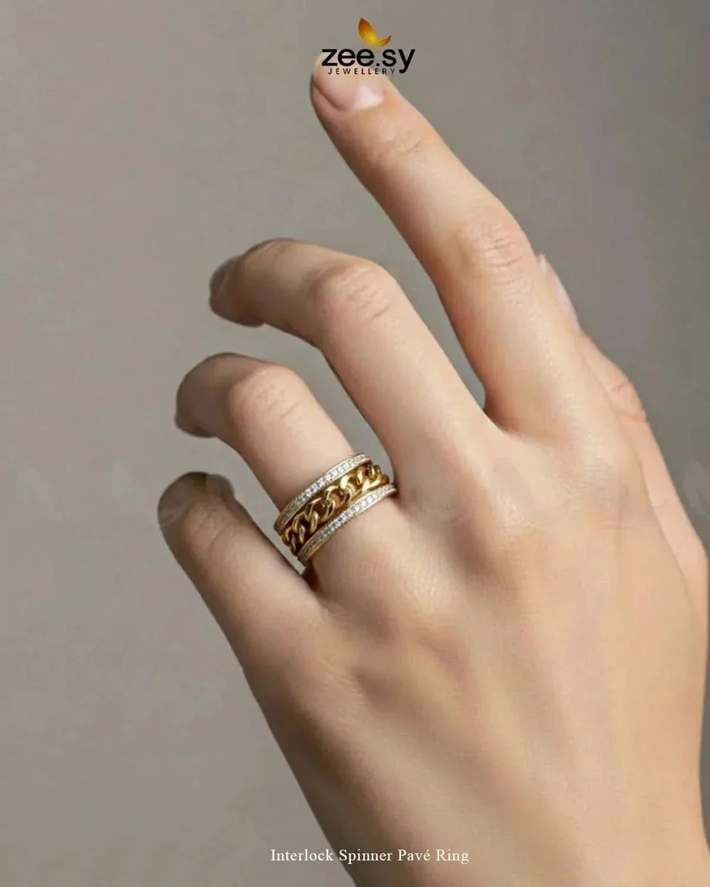 Interlock Spinner Pave Ring