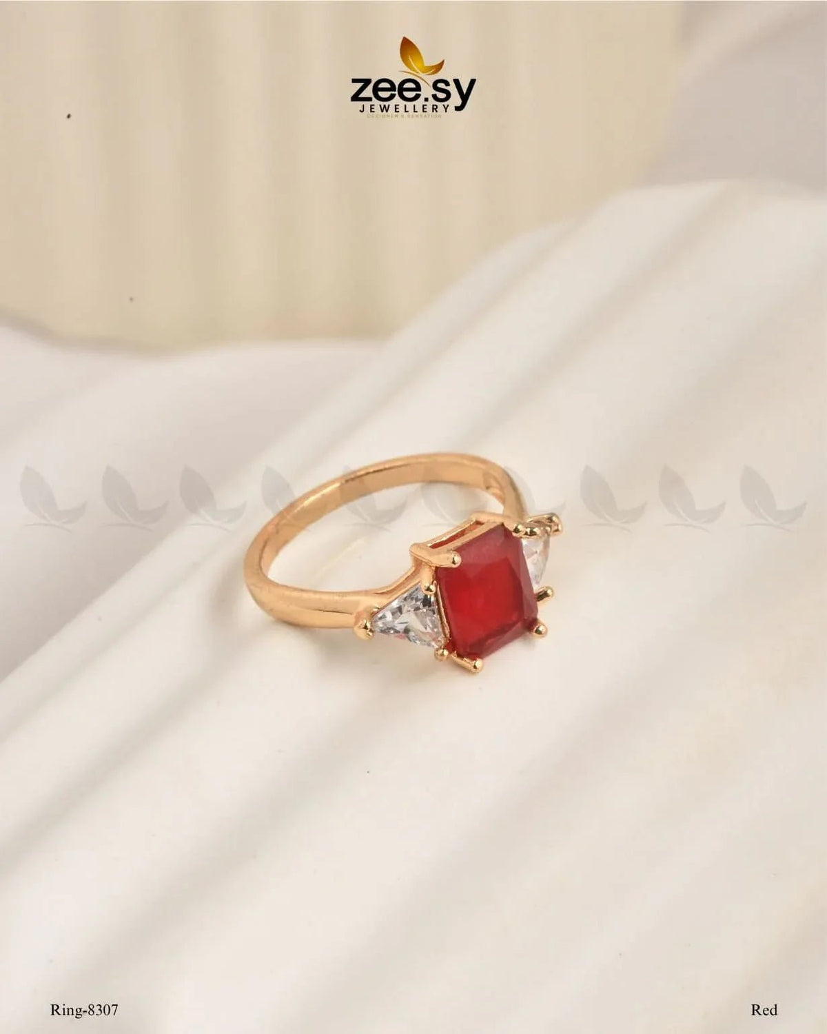 Chic Three Stone Solitaire Ring