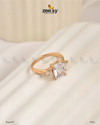 Chic Three Stone Solitaire Ring