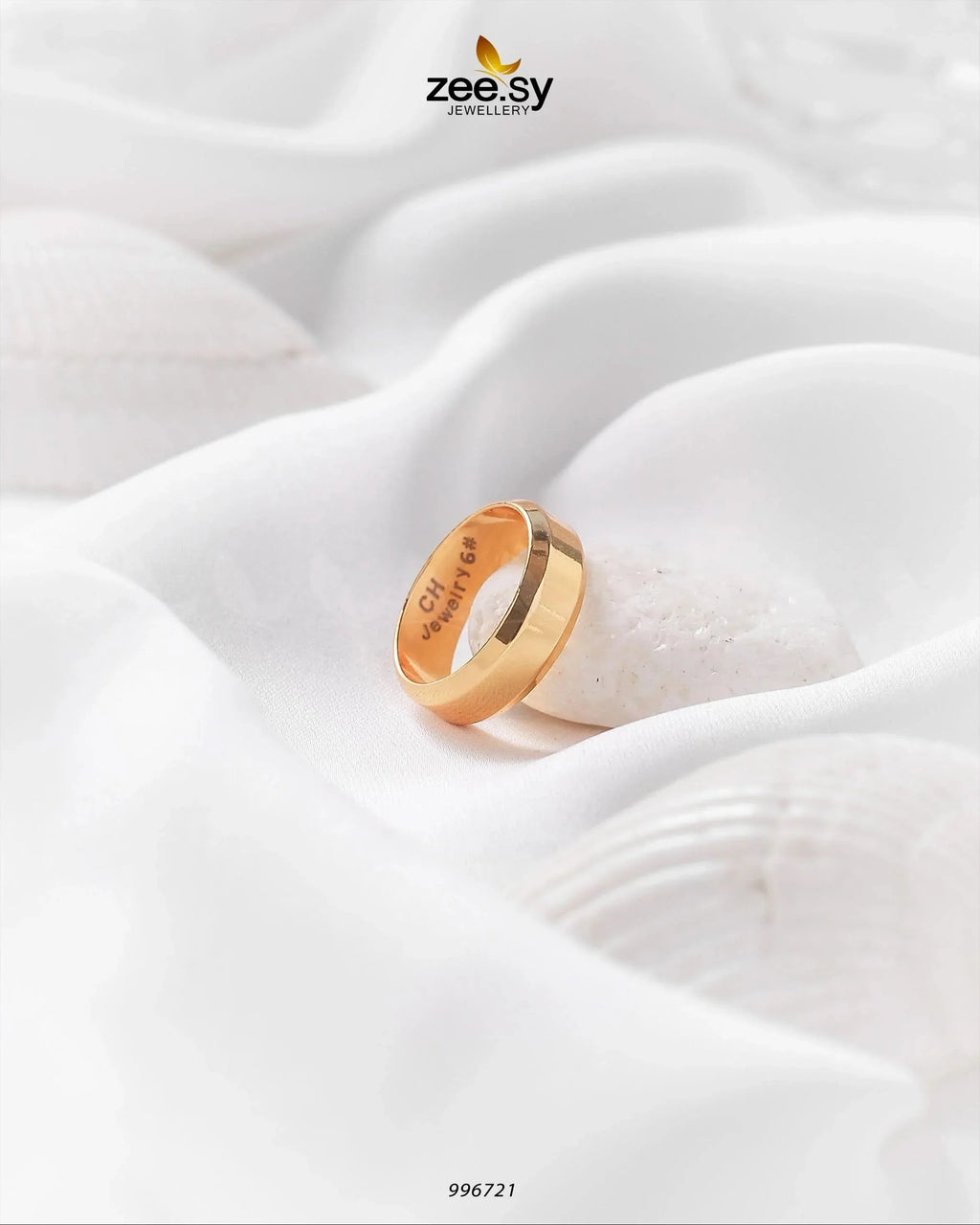 Domsley Bold Shinny Ring