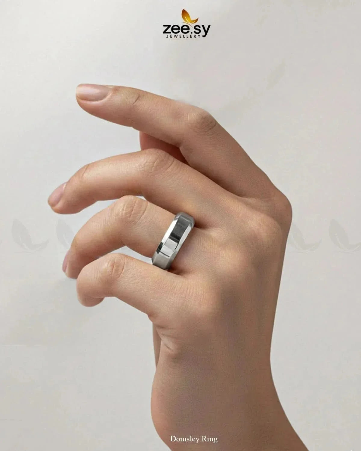 Domsley Bold Shinny Ring