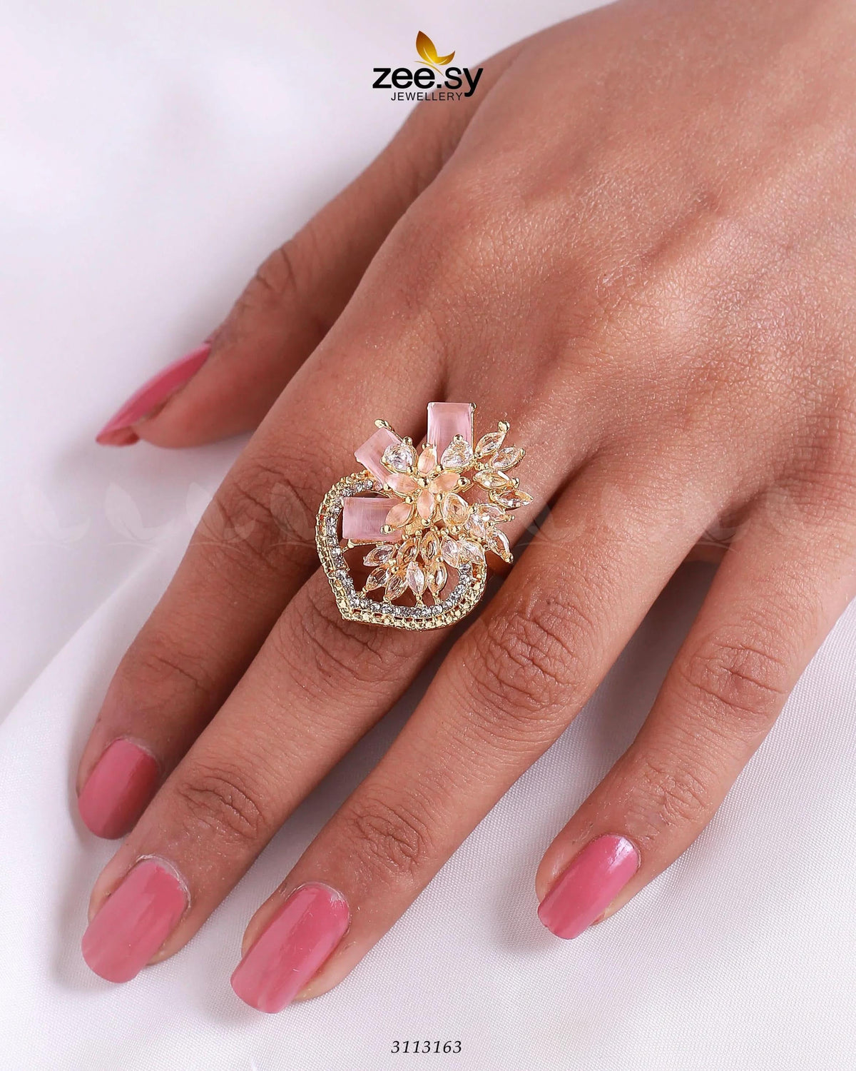 Hoya Floral Zirconia Ring